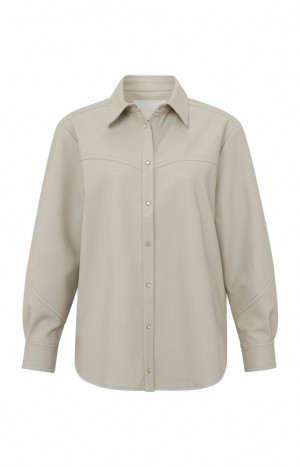 YAYA Faux leather with collar, long sleeves and buttons Bluse Damen Beige | UAVILWC-90