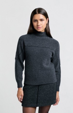 YAYA with subtle seam detail and high collar Pullover Damen Weiß | JAKTMYH-86
